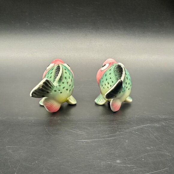 Vintage Rainbow Trout Fish Shakers Figurines Green Pink Mid Century Kitschy - Picture 4 of 11